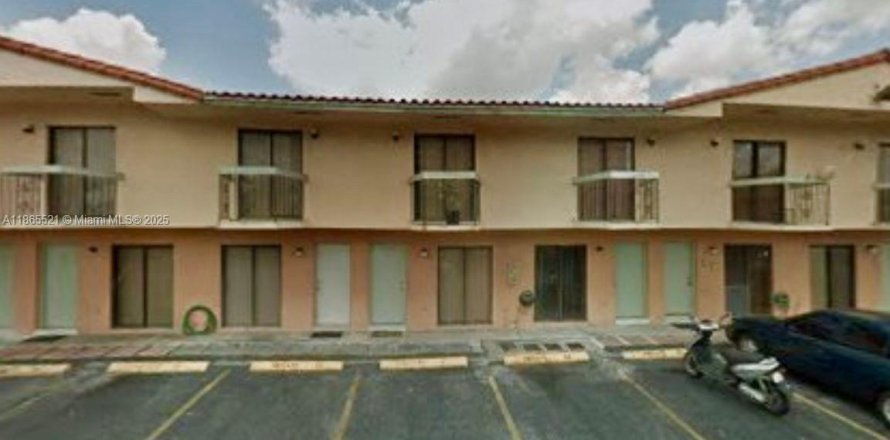 Villa ou maison à Miami, Floride 2 chambres, 74.88 m2 № 1924781