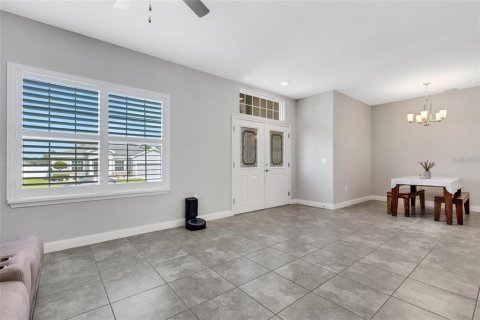 House in Lakeland, Florida 4 bedrooms, 208.01 sq.m. № 1653759 - photo 7