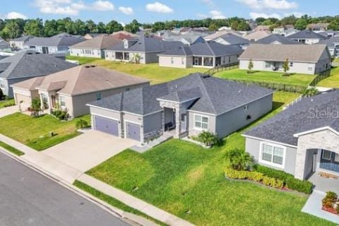 House in Lakeland, Florida 4 bedrooms, 208.01 sq.m. № 1653759 - photo 3