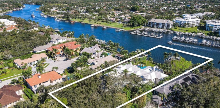 Casa en Palm Beach Gardens, Florida 6 dormitorios, 651.34 m2 № 1005081