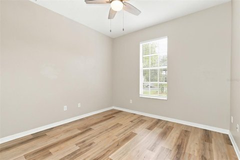 Casa en venta en Wesley Chapel, Florida, 4 dormitorios, 213.68 m2 № 2386146 - foto 27