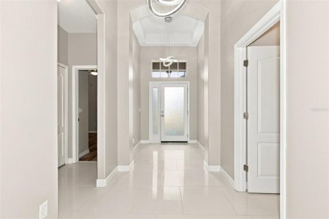 Casa en venta en Wesley Chapel, Florida, 4 dormitorios, 213.68 m2 № 2386146 - foto 5