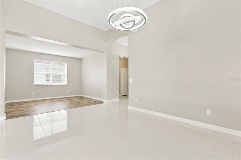 Casa en venta en Wesley Chapel, Florida, 4 dormitorios, 213.68 m2 № 2386146 - foto 14