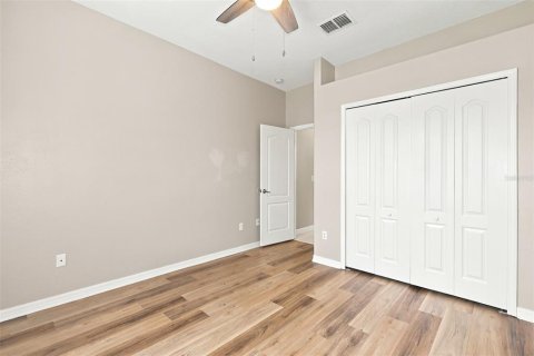 Casa en venta en Wesley Chapel, Florida, 4 dormitorios, 213.68 m2 № 2386146 - foto 28