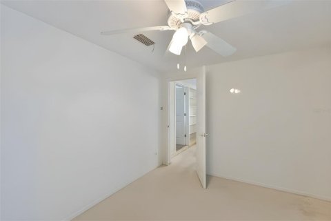 Immobilier commercial à vendre à Wimauma, Floride: 521.37 m2 № 2131575 - photo 29