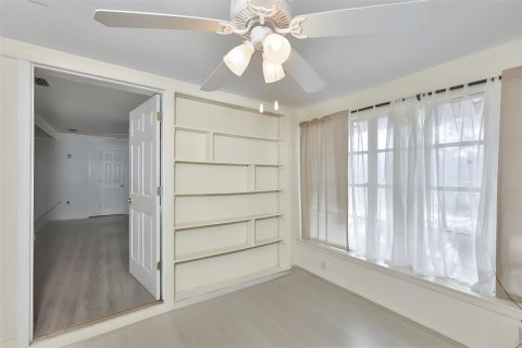 Immobilier commercial à vendre à Wimauma, Floride: 521.37 m2 № 2131575 - photo 25