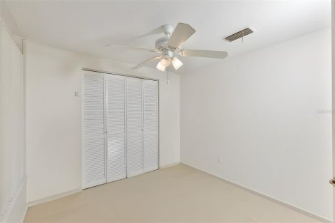 Immobilier commercial à vendre à Wimauma, Floride: 521.37 m2 № 2131575 - photo 28