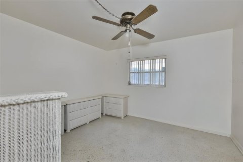 Immobilier commercial à vendre à Wimauma, Floride: 521.37 m2 № 2131575 - photo 30