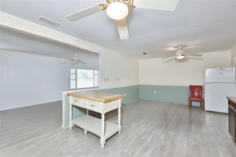 Immobilier commercial à vendre à Wimauma, Floride: 521.37 m2 № 2131575 - photo 22