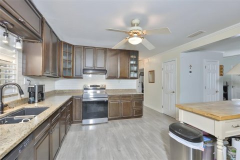 Immobilier commercial à vendre à Wimauma, Floride: 521.37 m2 № 2131575 - photo 20