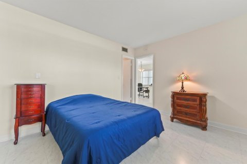 Купить кондоминиум в Помпано-Бич, Флорида 3 комнаты, 90.58м2, № 2240522 - фото 22