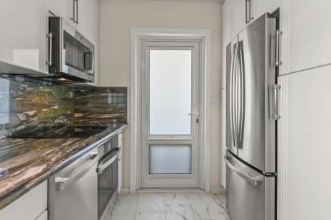 Купить кондоминиум в Помпано-Бич, Флорида 3 комнаты, 90.58м2, № 2240522 - фото 9