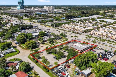Propiedad comercial en venta en Hollywood, Florida № 1940122 - foto 8
