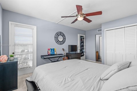 Condominio en venta en Oakland Park, Florida, 2 dormitorios, 84.73 m2 № 2067834 - foto 22