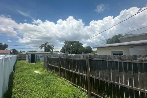 Casa en venta en Saint Petersburg, Florida, 3 dormitorios, 103.68 m2 № 1899108 - foto 22