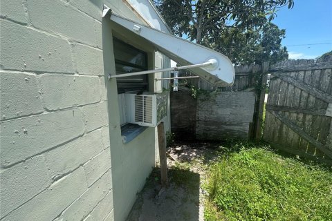 Casa en venta en Saint Petersburg, Florida, 3 dormitorios, 103.68 m2 № 1899108 - foto 28