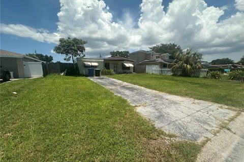 Casa en venta en Saint Petersburg, Florida, 3 dormitorios, 103.68 m2 № 1899108 - foto 2