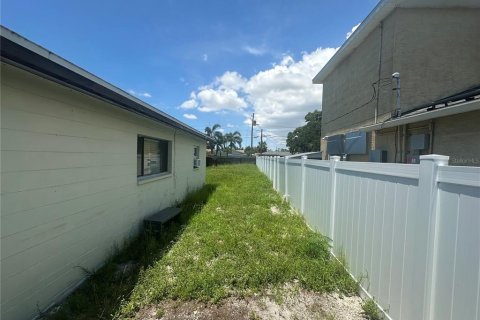 Casa en venta en Saint Petersburg, Florida, 3 dormitorios, 103.68 m2 № 1899108 - foto 24