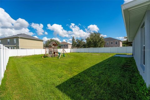 Villa ou maison à vendre à Kissimmee, Floride: 4 chambres, 180.69 m2 № 2419855 - photo 4