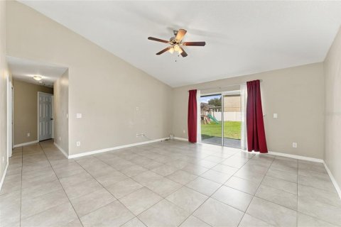 Villa ou maison à vendre à Kissimmee, Floride: 4 chambres, 180.69 m2 № 2419855 - photo 18