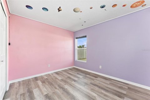Villa ou maison à vendre à Kissimmee, Floride: 4 chambres, 180.69 m2 № 2419855 - photo 23