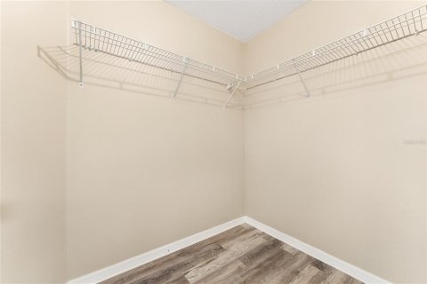 Villa ou maison à vendre à Kissimmee, Floride: 4 chambres, 180.69 m2 № 2419855 - photo 28