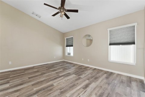 Villa ou maison à vendre à Kissimmee, Floride: 4 chambres, 180.69 m2 № 2419855 - photo 30