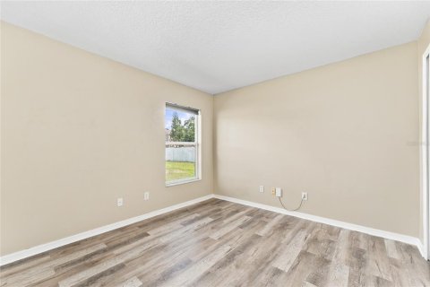 Villa ou maison à vendre à Kissimmee, Floride: 4 chambres, 180.69 m2 № 2419855 - photo 21