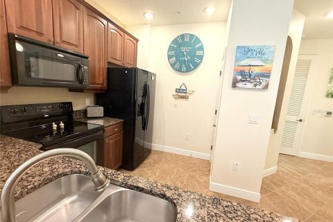 Condo in Palm Coast, Florida, 2 bedrooms  № 1908634 - photo 10