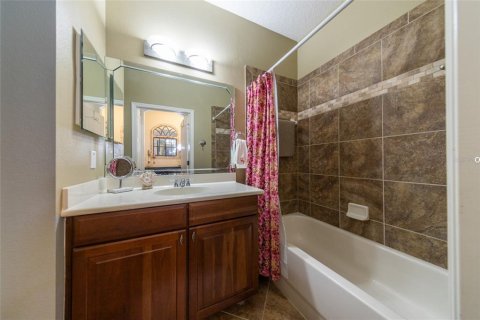 Condo in Palm Coast, Florida, 2 bedrooms  № 1908634 - photo 22