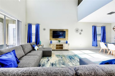 Villa ou maison à vendre à Davenport, Floride: 5 chambres, 286.23 m2 № 1766208 - photo 10