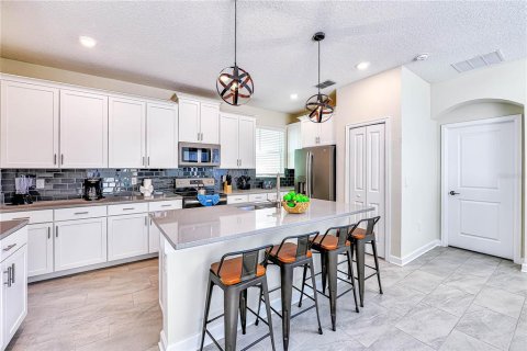 Villa ou maison à vendre à Davenport, Floride: 5 chambres, 286.23 m2 № 1766208 - photo 6