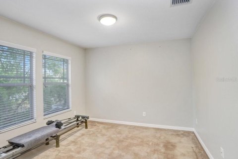 Townhouse in Brandon, Florida 4 bedrooms, 260.68 sq.m. № 1657132 - photo 16