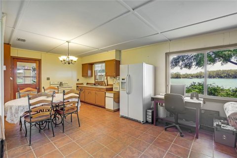 Villa ou maison à vendre à Pomona Park, Floride: 2 chambres, 96.53 m2 № 1793057 - photo 15