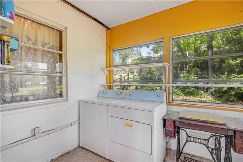 Villa ou maison à vendre à Pomona Park, Floride: 2 chambres, 96.53 m2 № 1793057 - photo 29