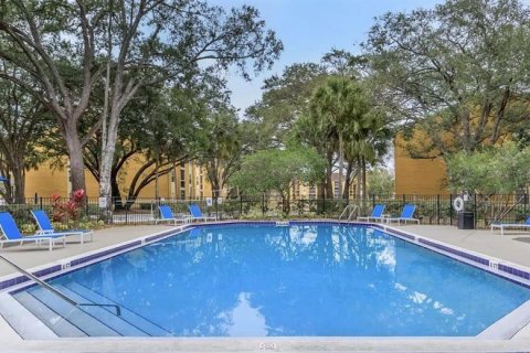 Condo in Kissimmee, Florida, 2 bedrooms № 2381025 - photo 15