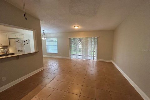 Touwnhouse à louer à Winter Park, Floride: 3 chambres, 117.61 m2 № 2383571 - photo 13