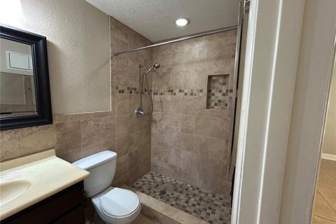 Touwnhouse à louer à Winter Park, Floride: 3 chambres, 117.61 m2 № 2383571 - photo 8