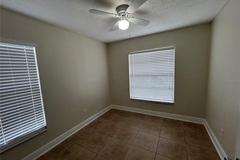 Touwnhouse à louer à Winter Park, Floride: 3 chambres, 117.61 m2 № 2383571 - photo 15