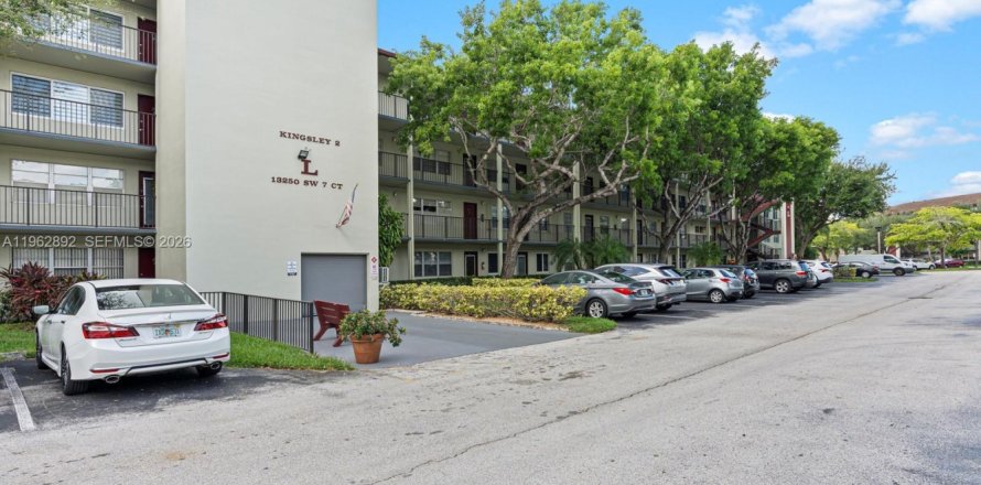 Condo à Pembroke Pines, Floride, 2 chambres  № 2024176