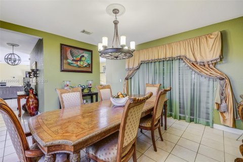 Купить виллу или дом в Майами, Флорида 4 спальни, 249.07м2, № 2058480 - фото 8