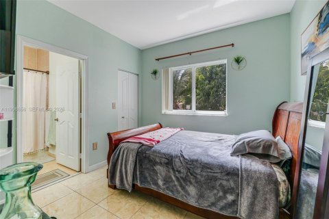 Купить виллу или дом в Майами, Флорида 4 спальни, 249.07м2, № 2058480 - фото 25
