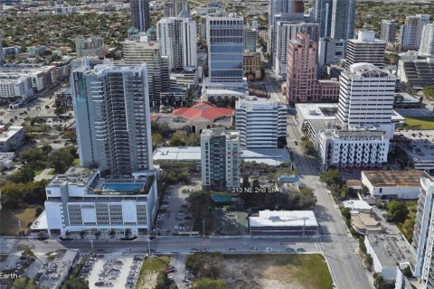 Condominio en venta en Fort Lauderdale, Florida, 2 dormitorios, 117.52 m2 № 1070404 - foto 1