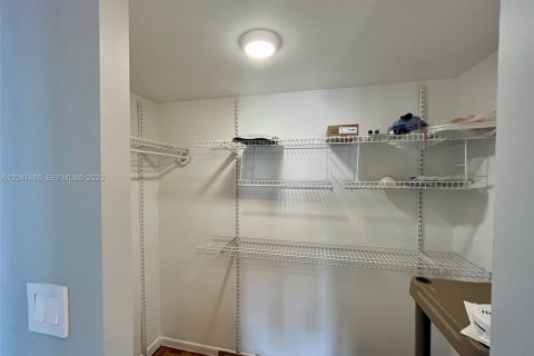 Снять в аренду кондоминиум в Санни-Айлс-Бич, Флорида 1 спальня, 90.58м2, № 2240438 - фото 18