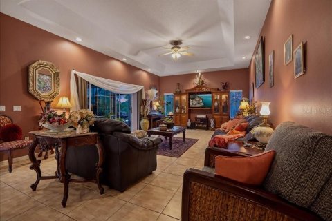 House in Palm Coast, Florida 5 bedrooms, 395.02 sq.m. № 2152140 - photo 20