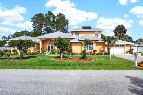 House in Palm Coast, Florida 5 bedrooms, 395.02 sq.m. № 2152140 - photo 7