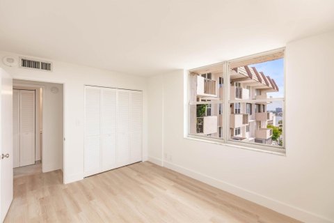 Copropriété à louer à Pompano Beach, Floride: 2 chambres, 95.6 m2 № 2147037 - photo 18