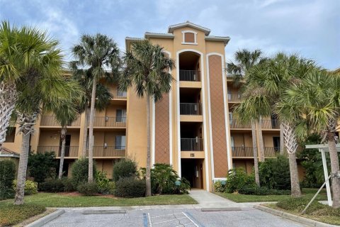 Condominio en alquiler en Bradenton, Florida, 2 dormitorios, 104.14 m2 № 1000737 - foto 1