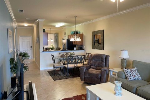 Condominio en alquiler en Bradenton, Florida, 2 dormitorios, 104.14 m2 № 1000737 - foto 5