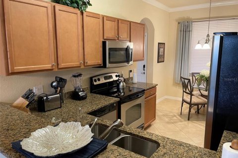 Condominio en alquiler en Bradenton, Florida, 2 dormitorios, 104.14 m2 № 1000737 - foto 12